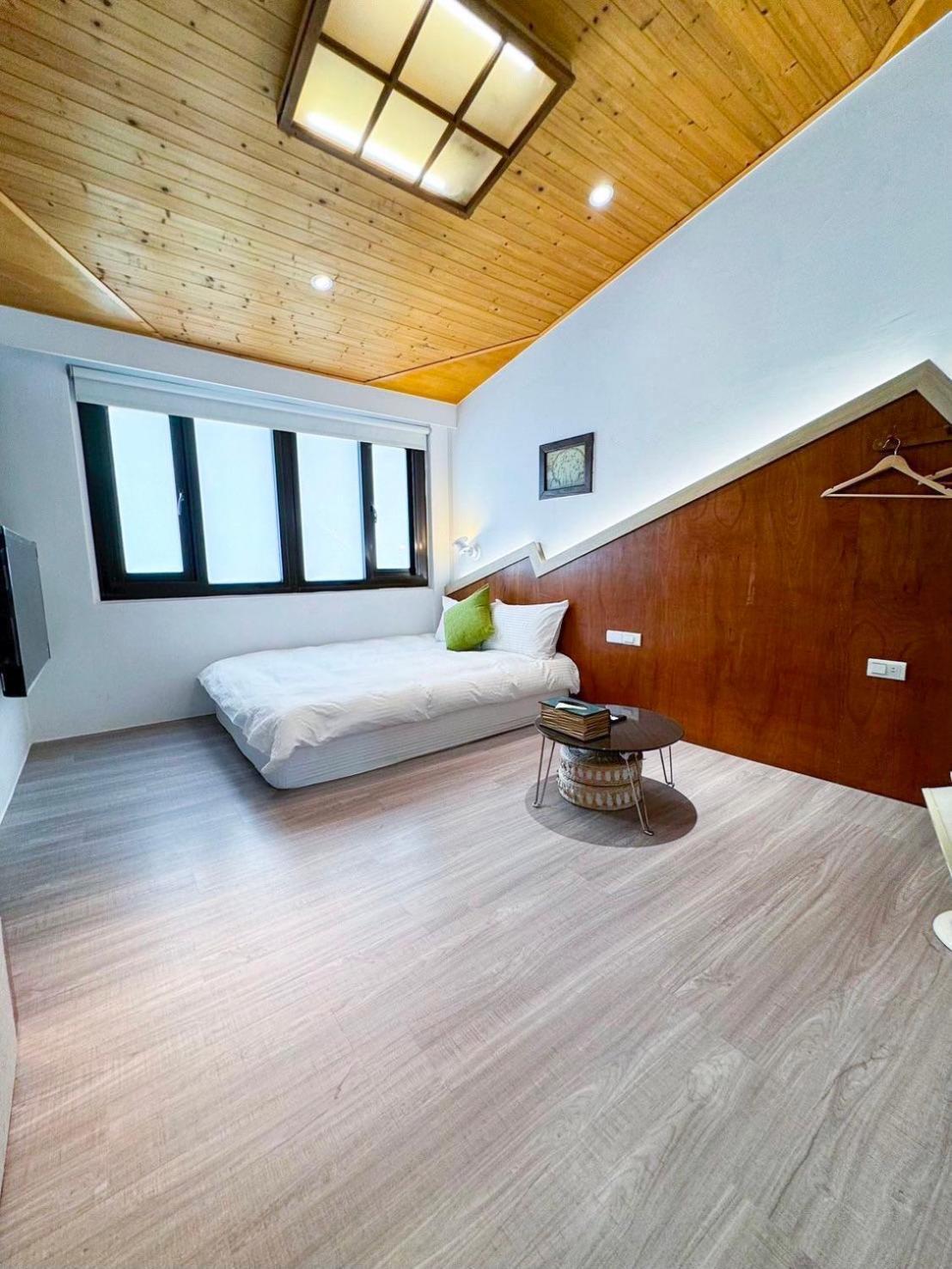 慢步南國 台南故事民宿 Slow Tainan Homestay Экстерьер фото
